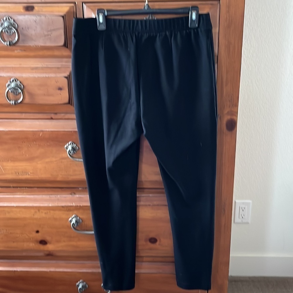 Talbots Women’s black ponte pants size large Preloved - Picture 4 of 6